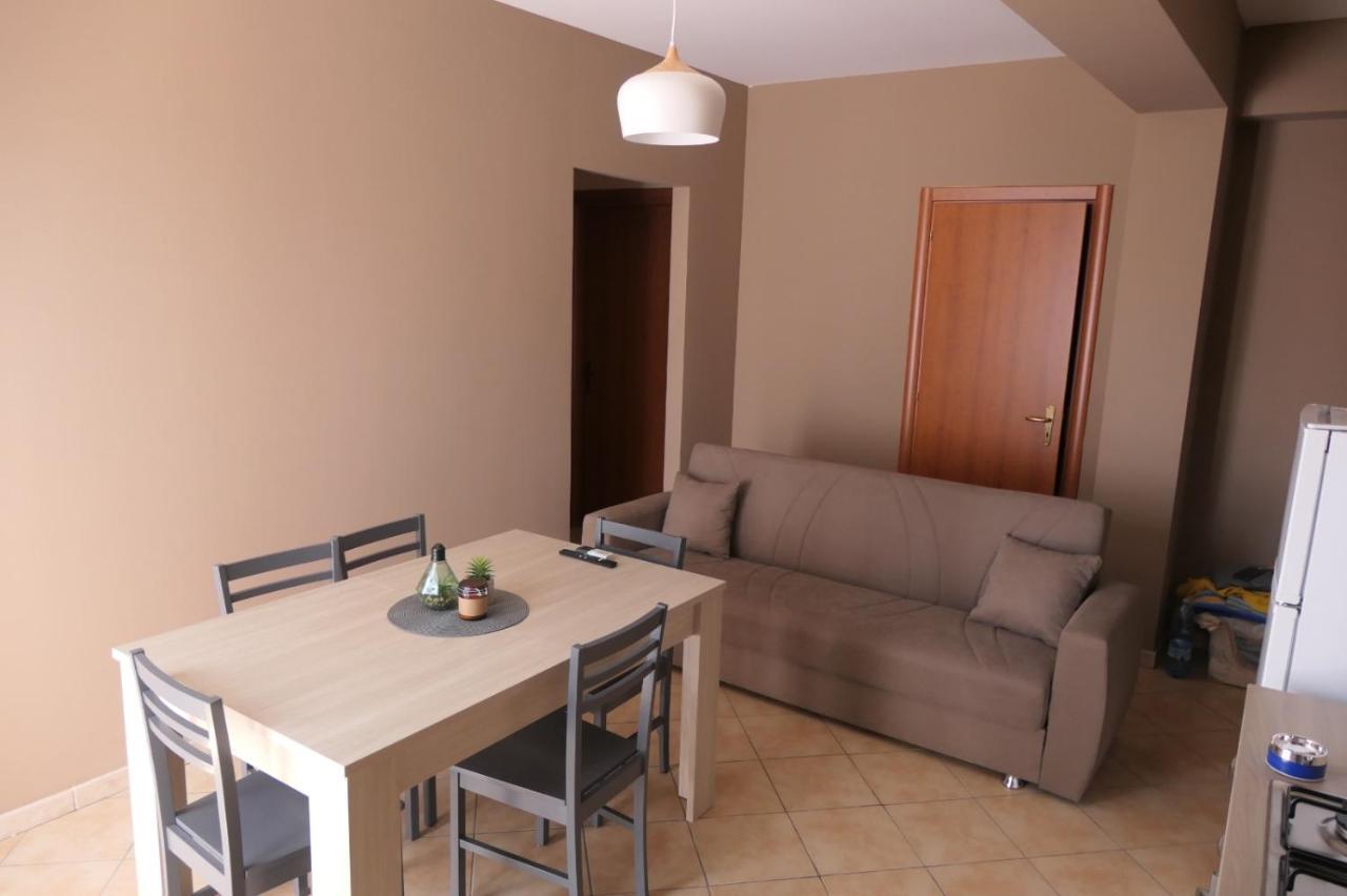 Casa Vacanza Accetta トラッペート エクステリア 写真