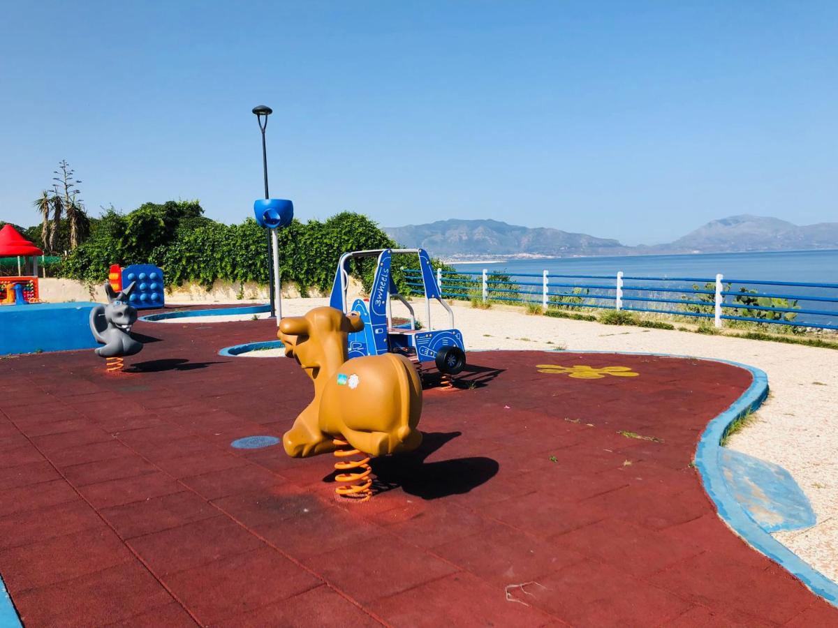 Casa Vacanza Accetta トラッペート エクステリア 写真